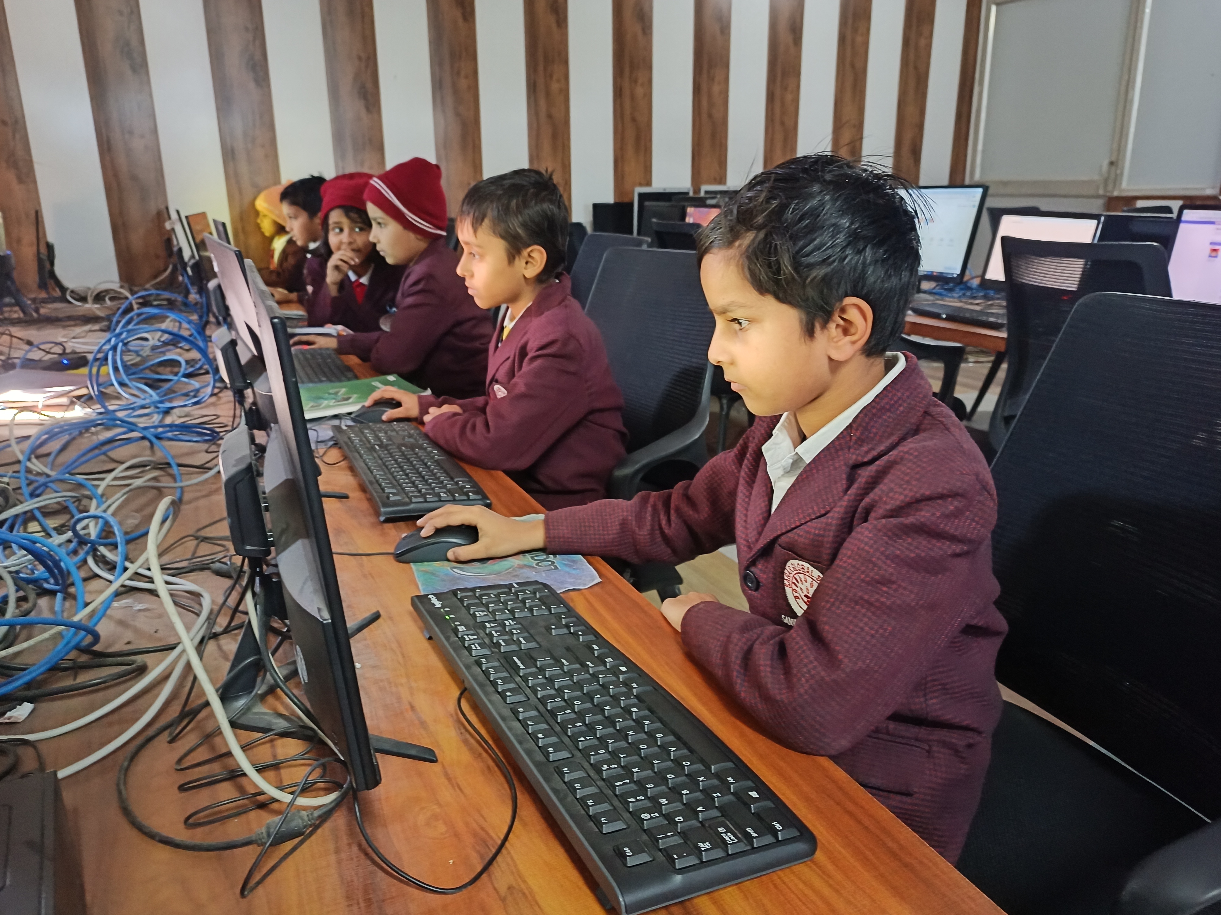 Modern Computer Laboratory